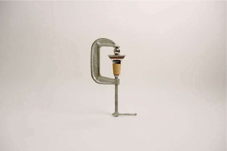 Forma Bottle Stopper