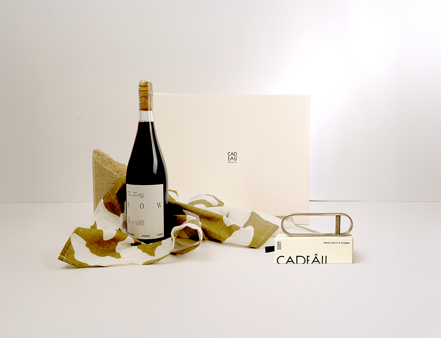 Wine and Linen Set